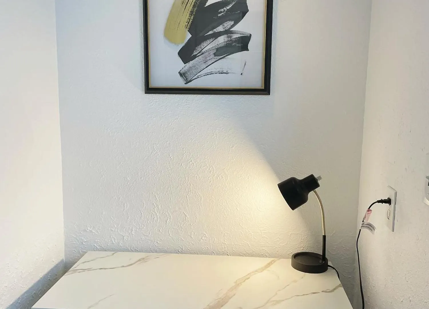 Studio In Hilo Center With Pool And Lake Views Apartamento